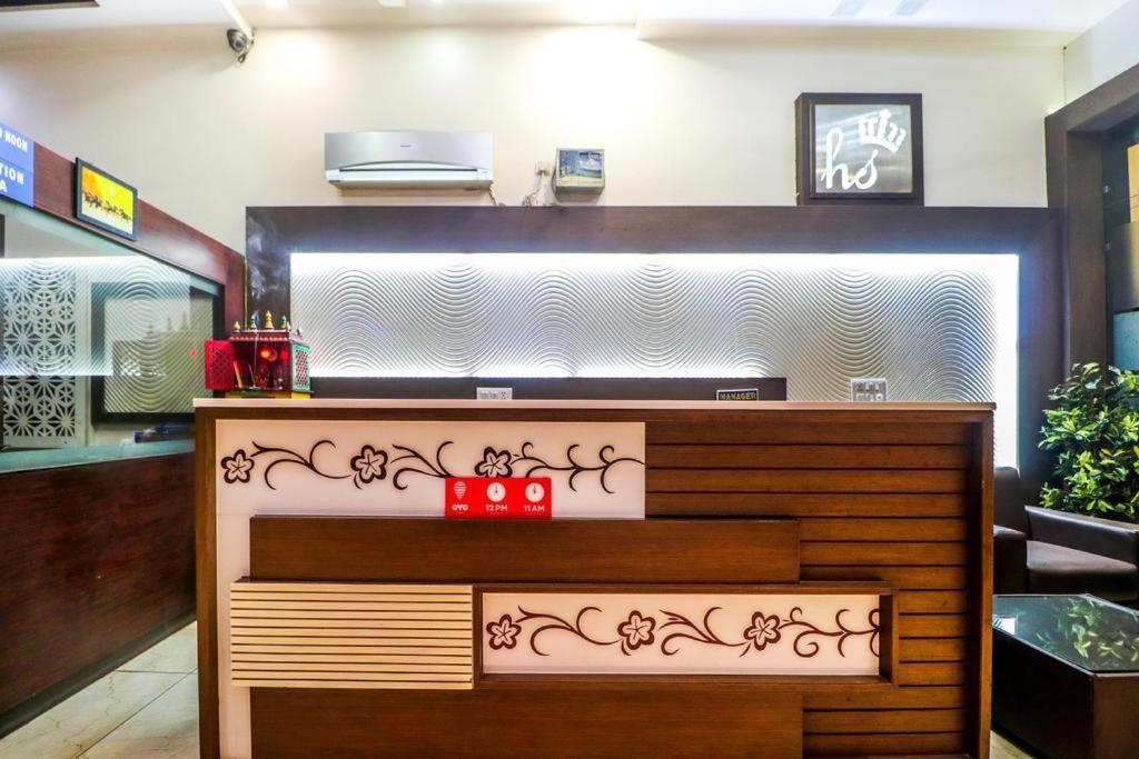 Hotel Sartaj Ludhiana Bagian luar foto