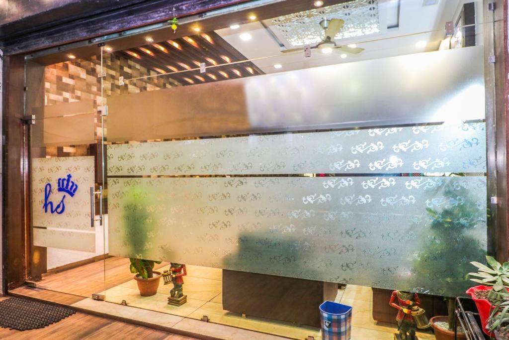 Hotel Sartaj Ludhiana Bagian luar foto